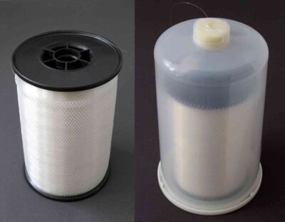Polyamide monofilament transparent yarn R6, on the right in container
